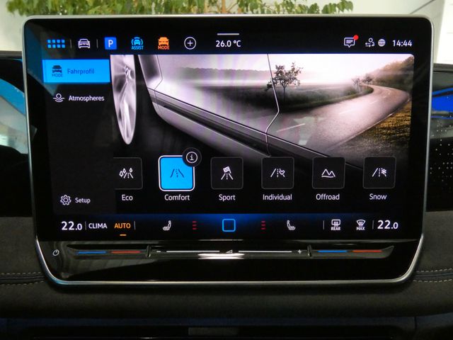 Tiguan 2.0 TDI 4Motion R-Line AHK PANO MATRIX