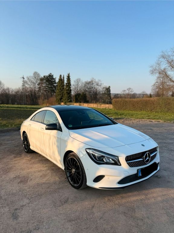 Image of Mercedes-Benz CLA 180