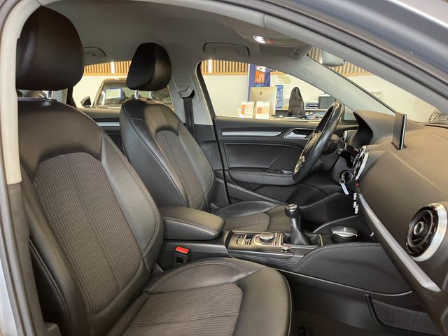 MYAUTOCENTER – Gebraucht- und Jahreswagen mit Werkstattservice in Pfaffenhofen Audi A3 Limousine ultra *LED*NAVI*TEILLEDER*SZHZ*PDC*