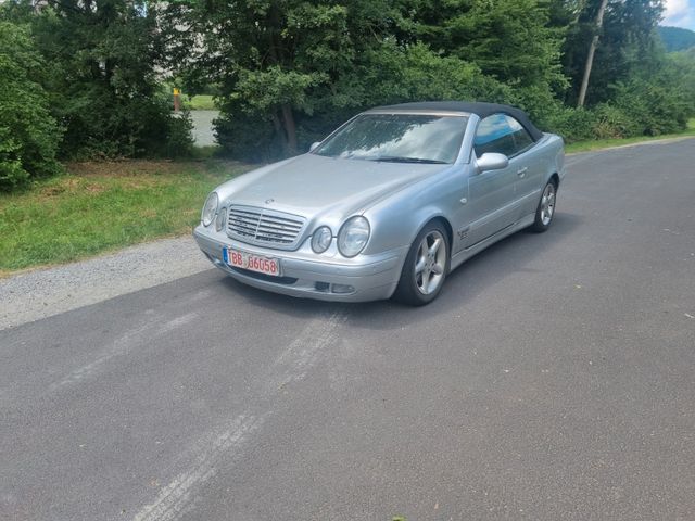 Mercedes-Benz CLK 320 Sport