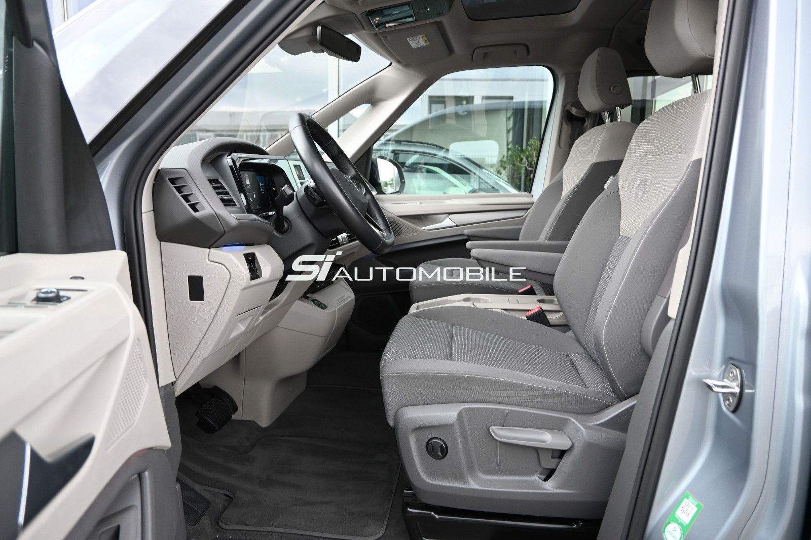 Fahrzeugabbildung Volkswagen T7 Multivan 2.0 TSI DSG °ACC°AHK°HUD°PANO°STHZG°