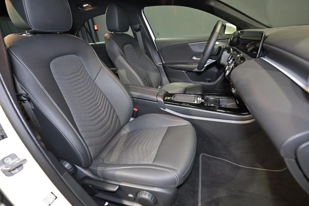 Mercedes-Benz A 180 Limo NAVI LED KAMERA foto 5