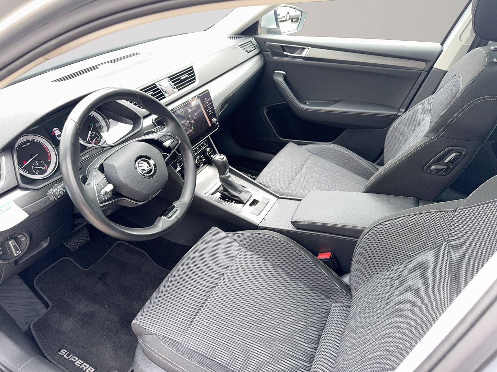 Superb Lim. 2.0 TSI Style 4x4, Pano, Kessy, Busi