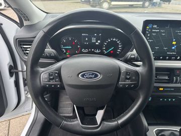 Ford Focus Turnier 1.5 EcoBlue Titanium NaviKamera