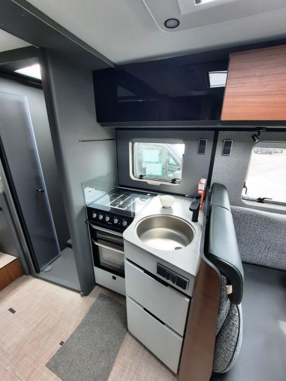 Fahrzeugabbildung HYMER / ERIBA / HYMERCAR B-Klasse MC T 680 Verfüg./Sparen Sie 4.820,- €