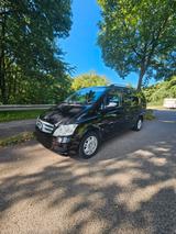 Mercedes-Benz Viano 2.2 CDI AMBIENTE lang  - Mercedes-Benz Viano mit Diesel-Antrieb: Allradantrieb