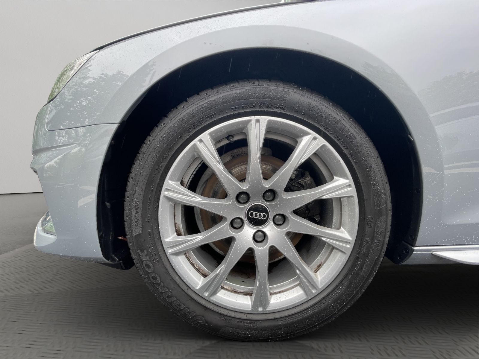 Audi A4 - Bild 21