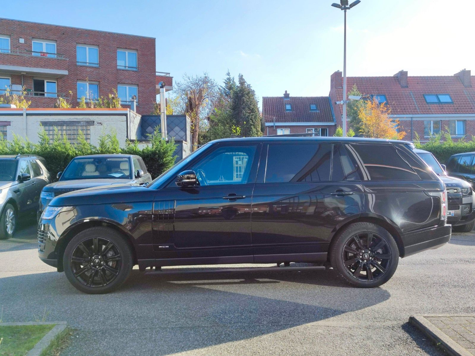 Land Rover RR P400e LWB Autobiography Business/Pano/2xTV imagem 2