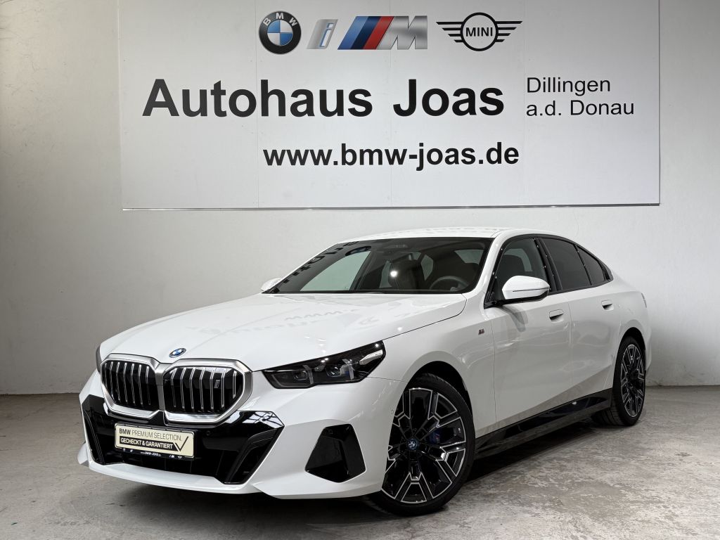 BMW i5