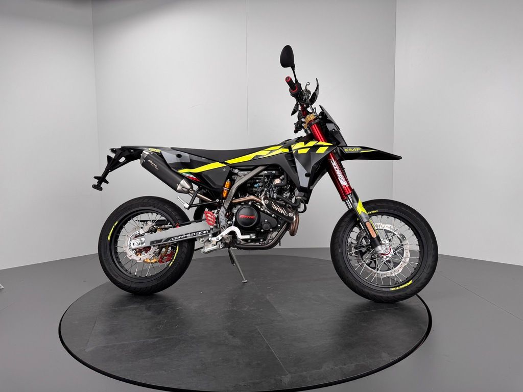 Fahrzeugabbildung Fantic XMF 125 COMPETITION *NEUWERTIG *SERVICE FRISCH