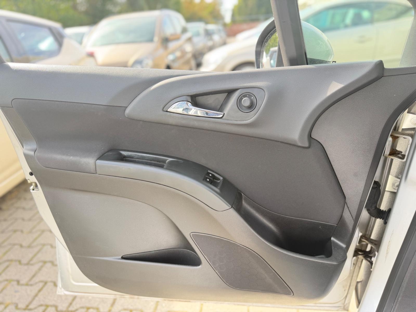 Opel Meriva B Design Edition*1 HAND*