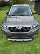 Skoda Yeti 2.0 TDI 81kW Ambition Ambition - Skoda Yeti: Grün