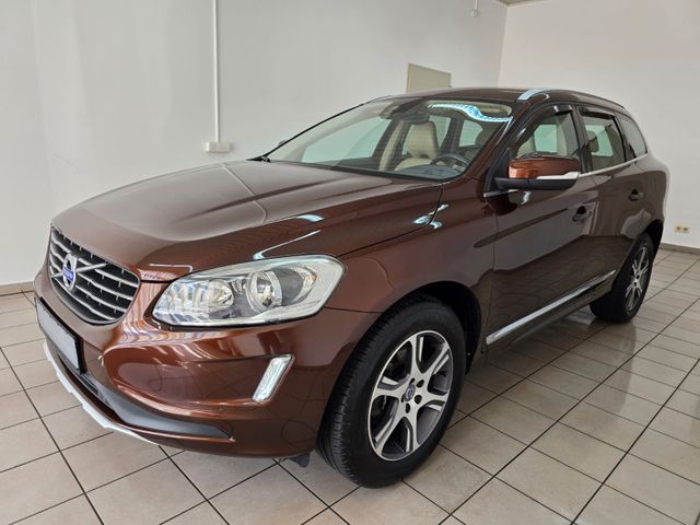 Volvo XC 60 Summum AWD Leder Navi AHK 18"
