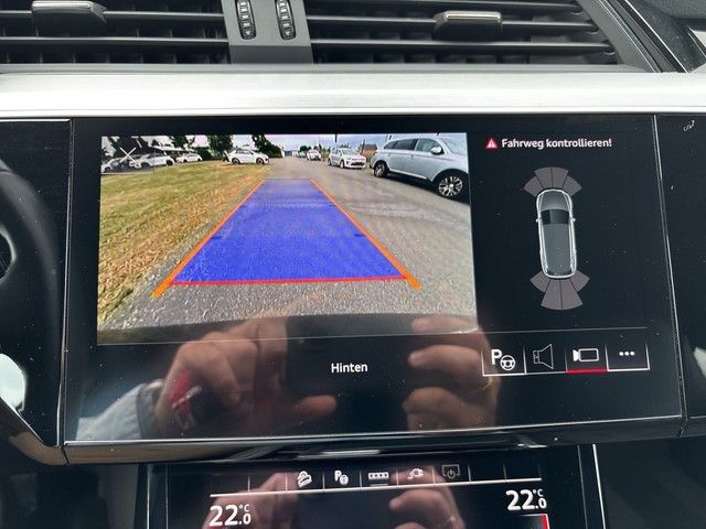e-tron 55 quattro advanced LED RFK ACC