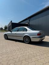 BMW E39 525i M Paket - BMW: E39 M Paket