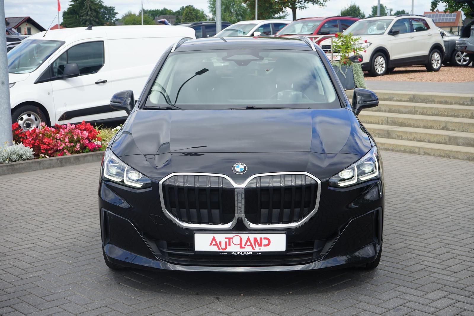 BMW 218 i Active Tourer LED AHK ACC 360° Head-Up Navi, миниатюра 3