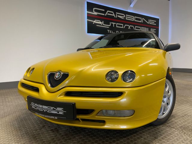 Alfa Romeo Spider 1.8 Twin Spark **Giallo Zoe **