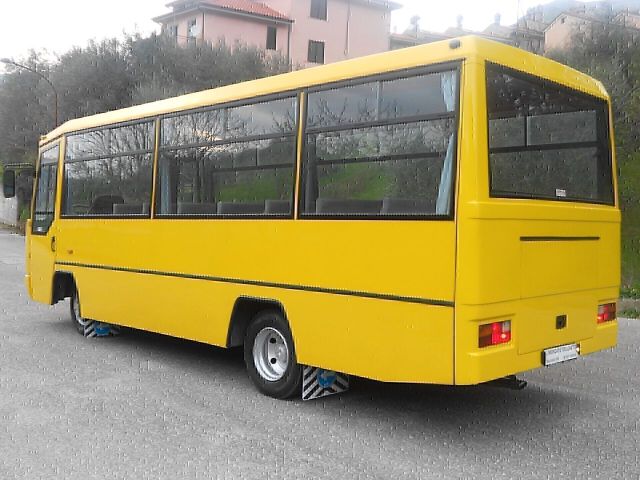 Iveco SCUOLABUS 42posti(12mesi di GARANZIA)IVECO 70.14