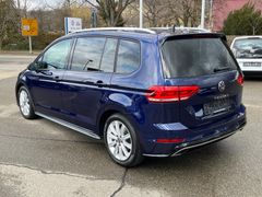 VW Touran R-Line 150PS DSG #ACC #NAVI #IQ. VW Touran R-Line 150PS DSG #ACC #NAVI #IQ.