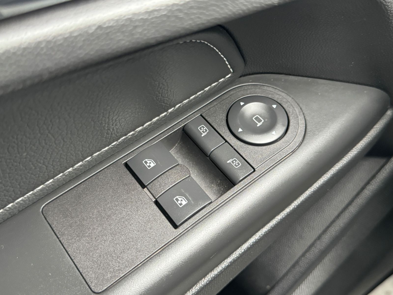 Fahrzeugabbildung Opel Astra Station Wagon/PDC/Tempom./Klimaautom.