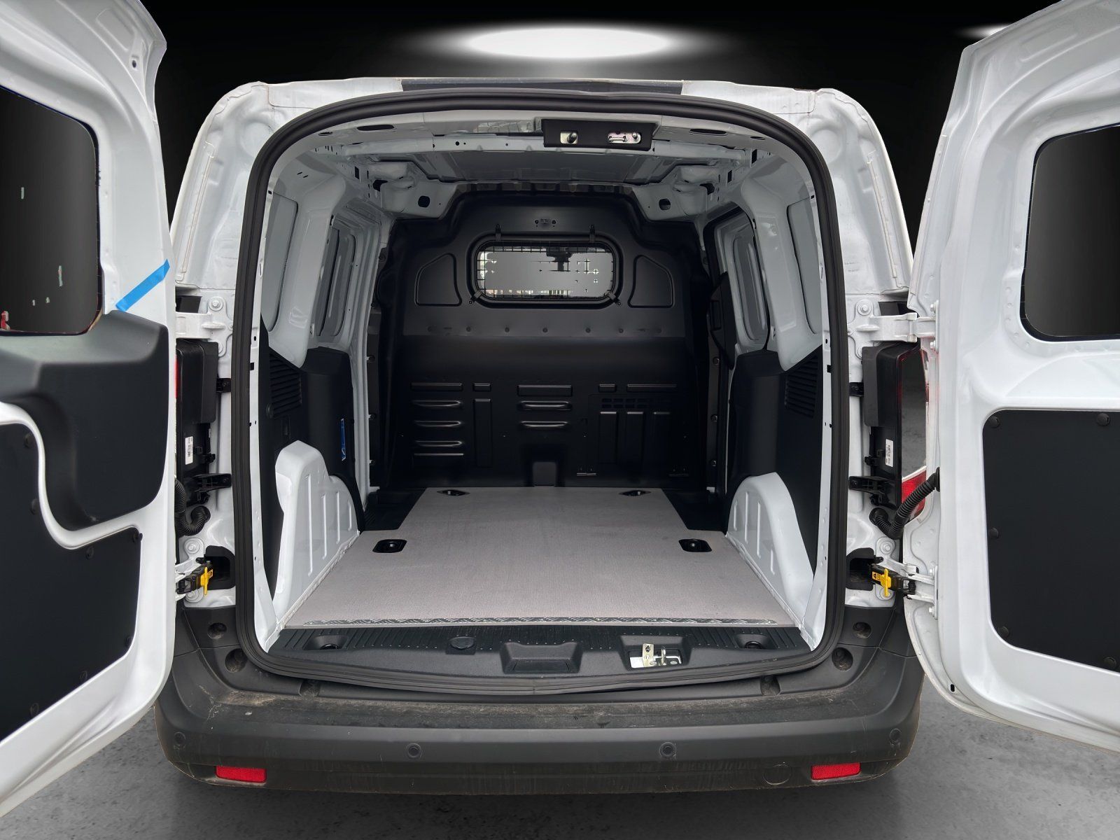 Fahrzeugabbildung Ford Transit Courier-E Winter pak. Holz Bode. LED Lad