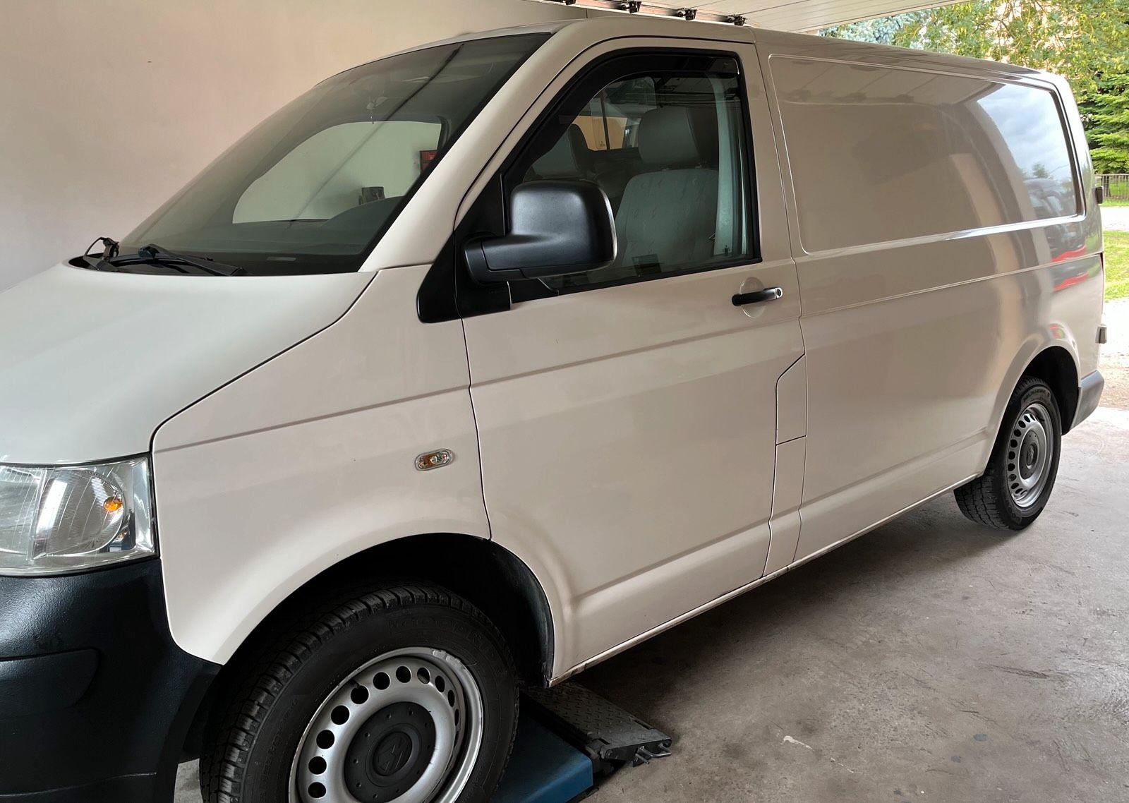 Volkswagen T5 Transporter