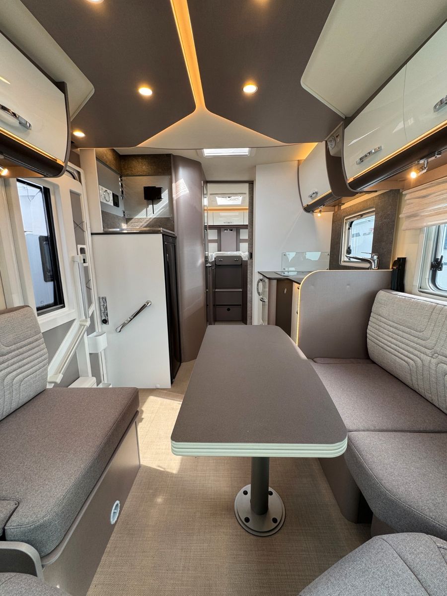 Fahrzeugabbildung Bürstner Lyseo TD 727 G Harmony Line - SIE SPAREN -28%!