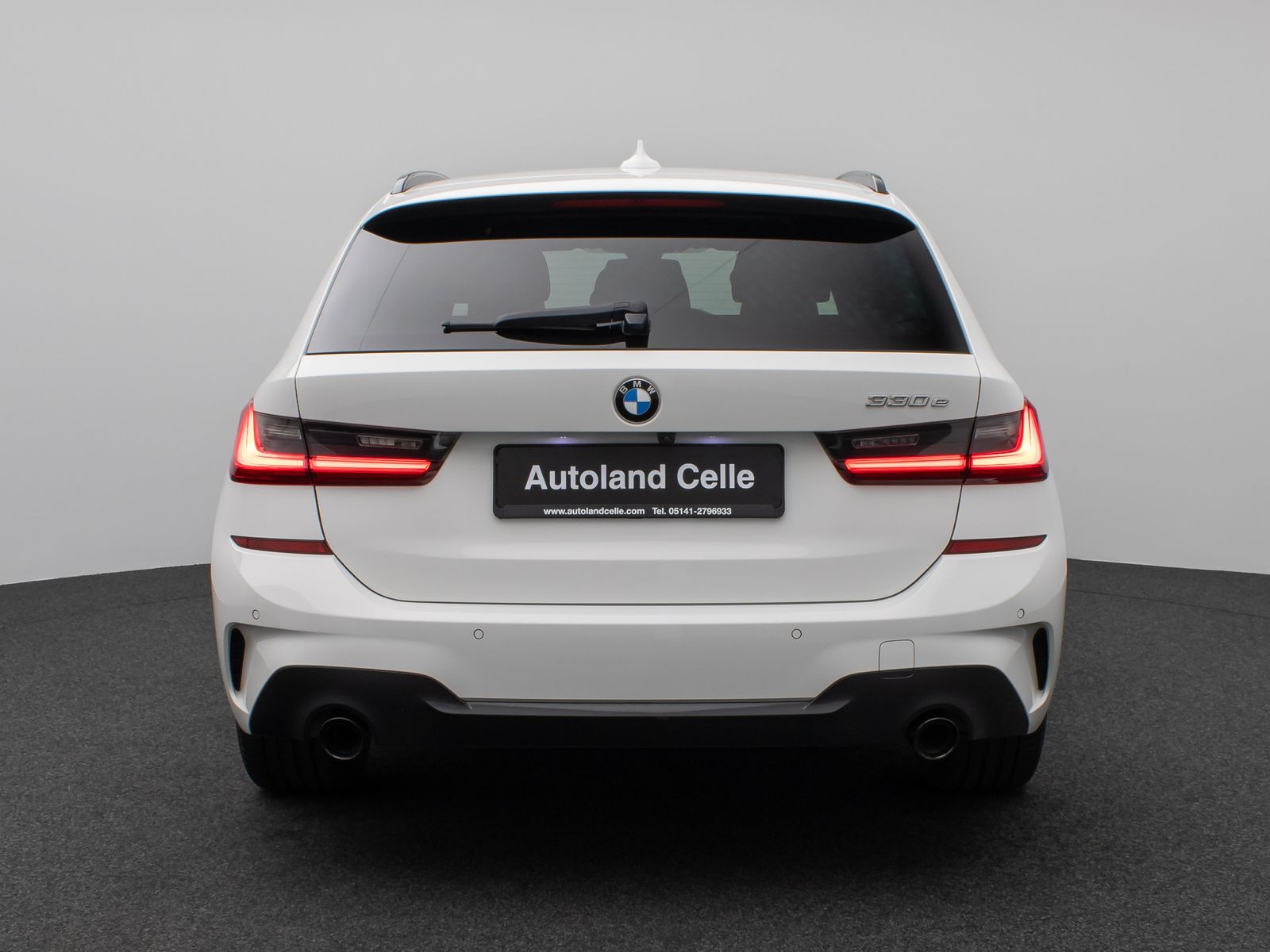 Fahrzeugabbildung BMW 330e M Sport Kamera DAB H/K Geschwind Parkassist