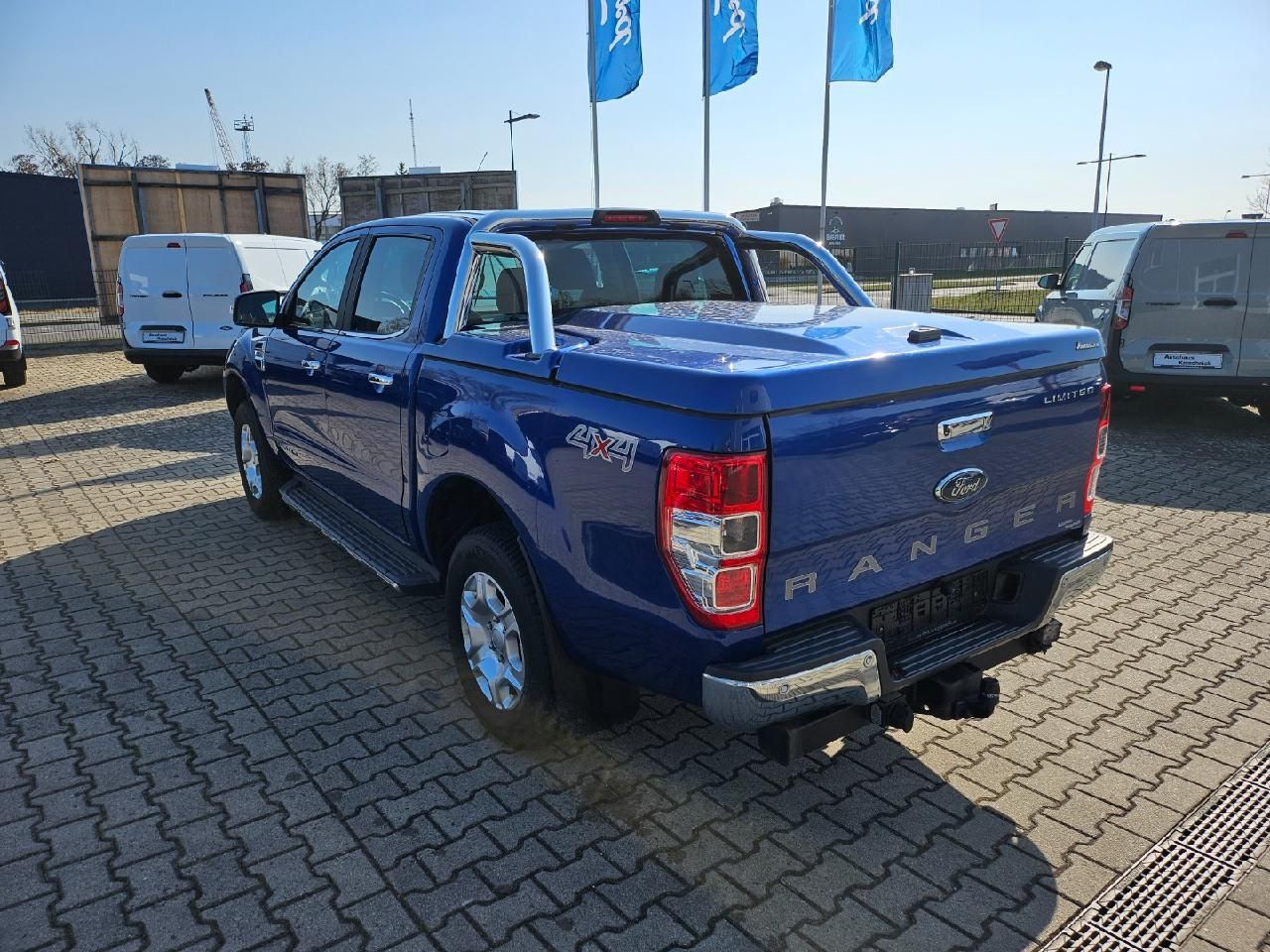 Fahrzeugabbildung Ford Limited Doppelkabine 4x4 Kommissionsg.