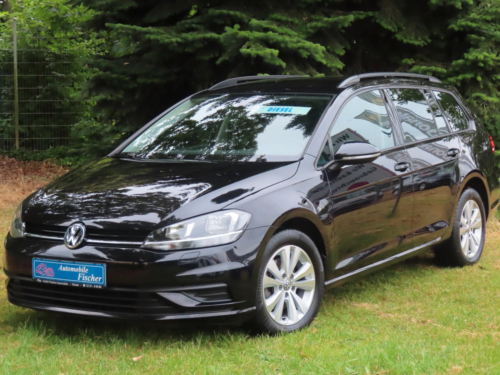 Volkswagen Golf VII Variant Comfortl.   "Schwarz-met.-Navi"