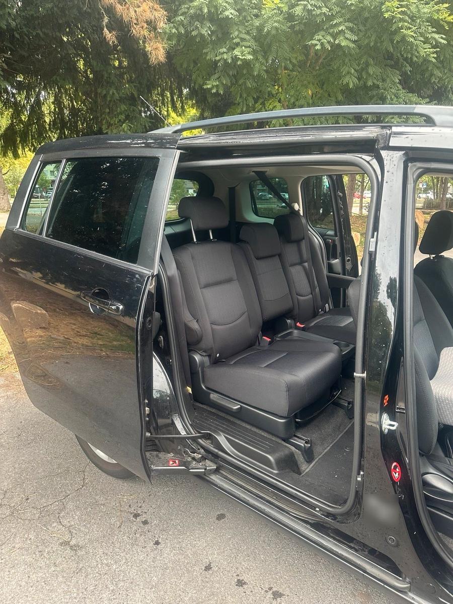 Mazda 5 2010 — photo 5