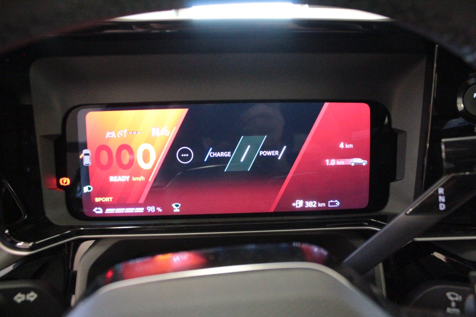 Fahrzeugabbildung Renault R 4 150 Comfort Range Iconic *Vollausstattung*