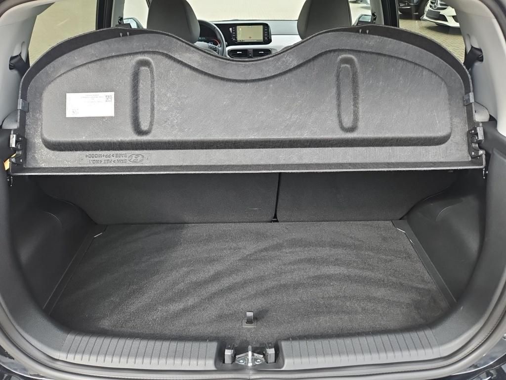 Fahrzeugabbildung Hyundai i10 1.2 Benzin A/T Prime LM KlimaA Navi PDC AUT