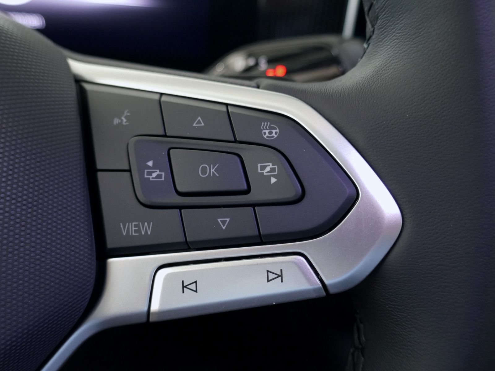 Fahrzeugabbildung Volkswagen Passat Business 2.0 TDI DSG | LED AHK RFK