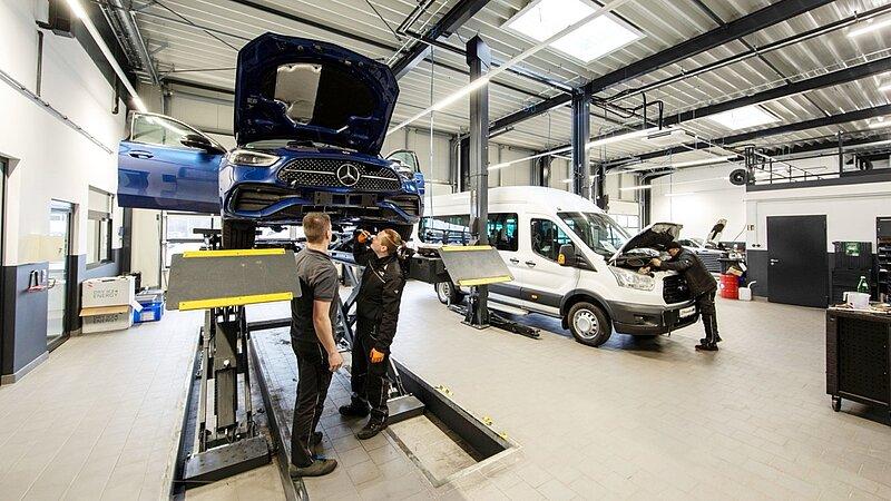 showroom-image-bottom