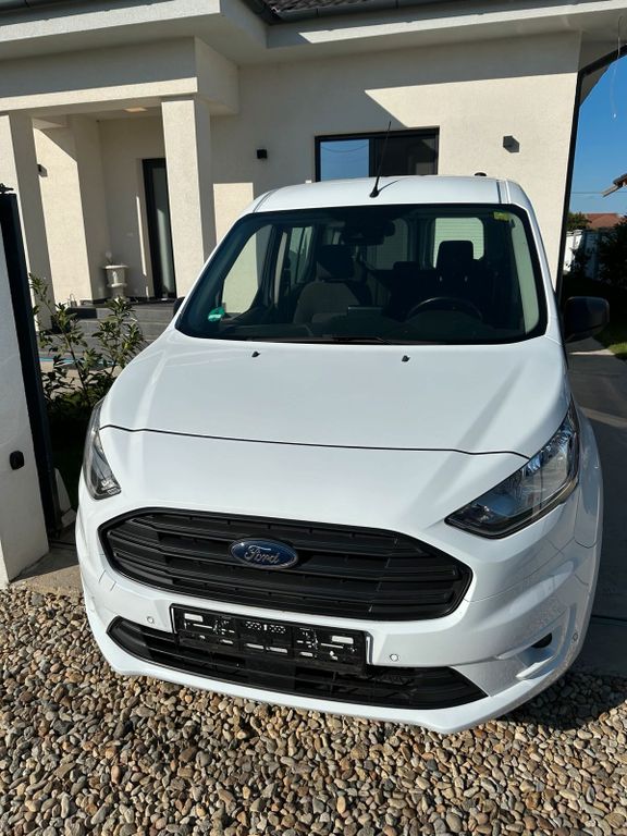 Image of Ford Tourneo Connect