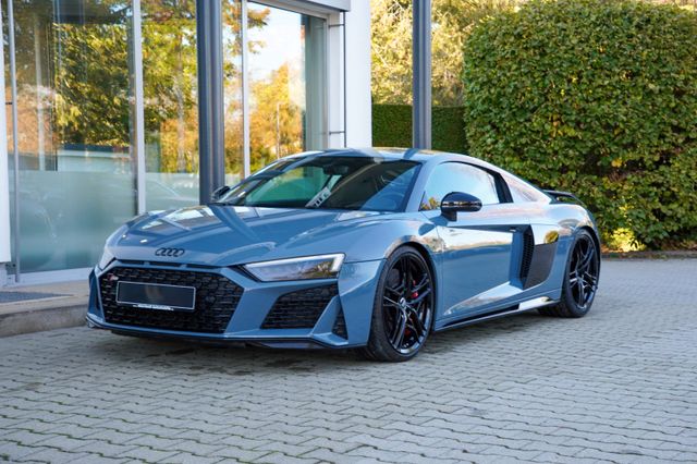 AUDI R8 V10 Performance/ KERAMIK / CARBON / B&amp;O / 20"