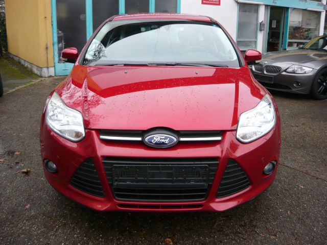 Ford Focus Lim. Trend Klima