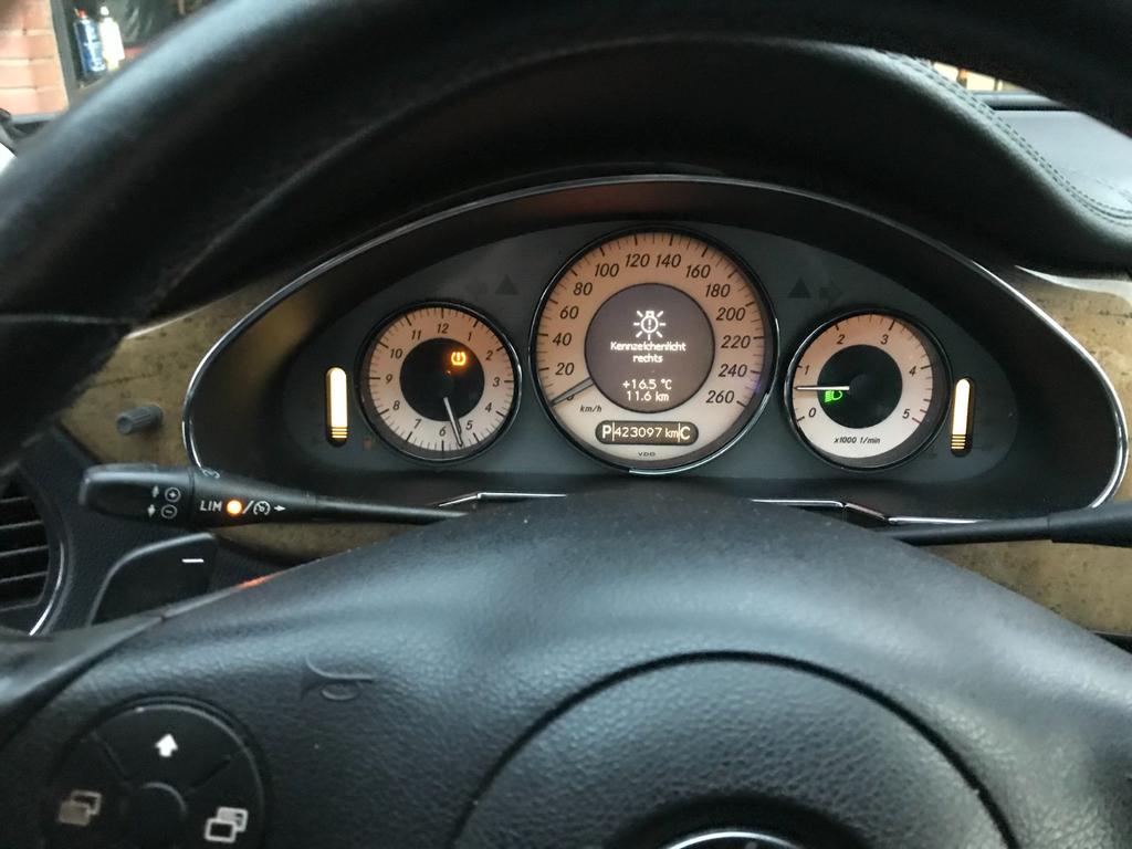 Mercedes-Benz CLS 320