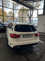 Mercedes-Benz C 250 d 4MATIC T AMG Line Autom. AMG Line - Mercedes-Benz C 250 Gebrauchtwagen in Stuttgart