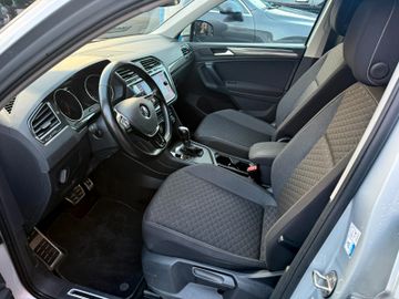 Volkswagen Tiguan - 9