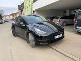 Tesla Model Y Performance - Tesla Model Y in Stuttgart