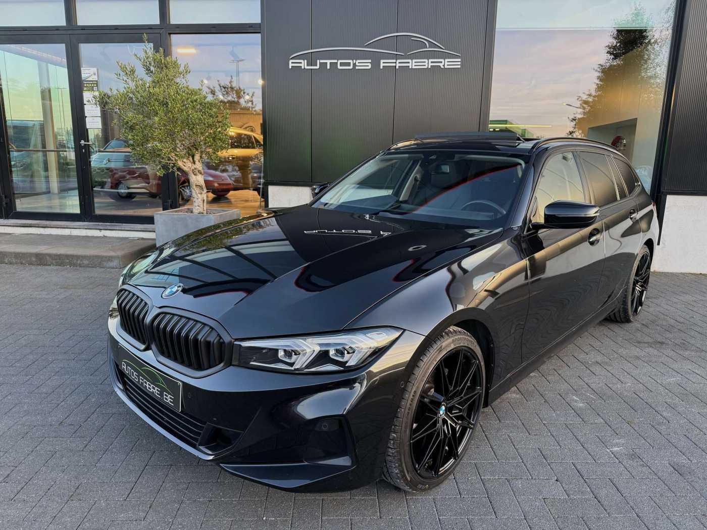 BMW 318iA Break Sport Panorama Sport seats Led M-Al