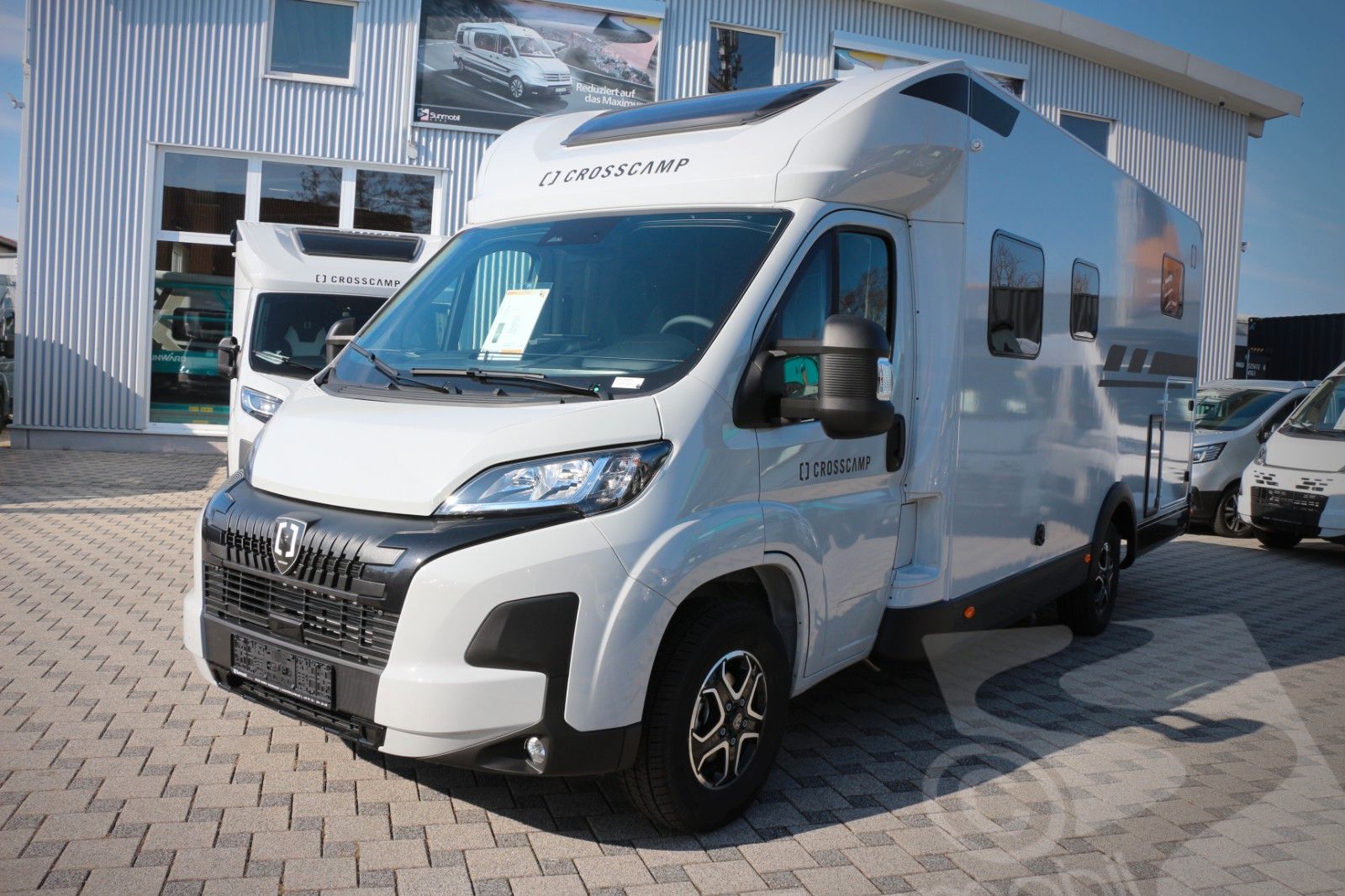 Fahrzeugabbildung Crosscamp EXPDN 7.4 E Peugeot Automatik