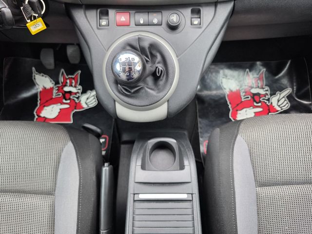 PEUGEOT Partner Tepee — Foto 19