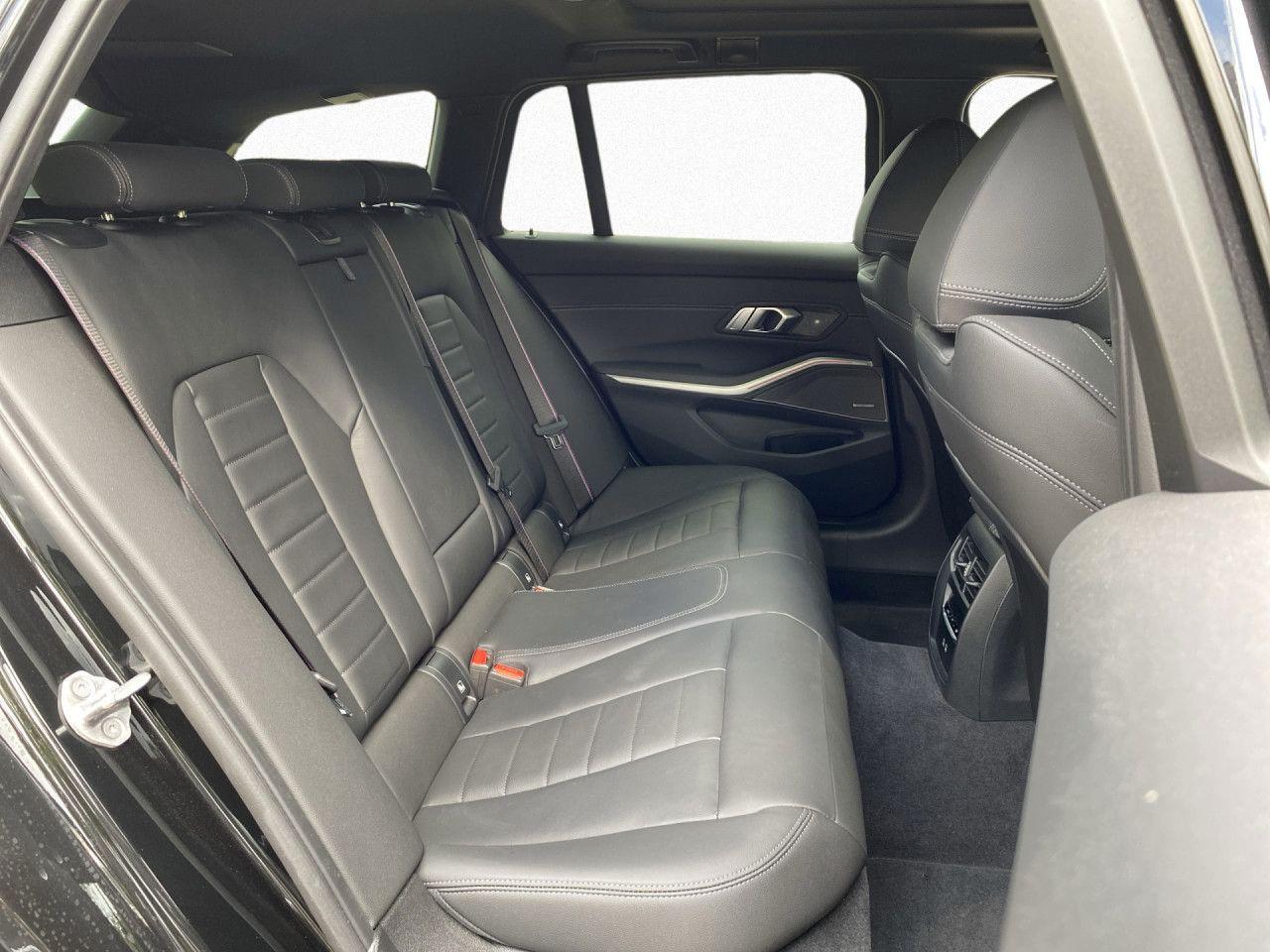 BMW M340i xDrive T M Sport Pro DA-Pro,HK,Pano,AHK,19
