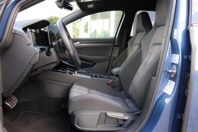 Volkswagen Golf VIII 1.5 eHybrid GTE 200 kW foto 3
