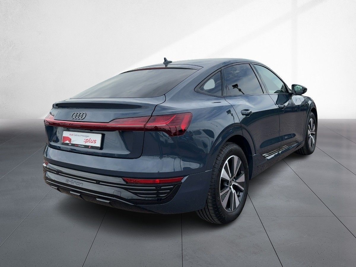 Audi Q8 Sportback e-tron Advanced 50 quattro Navi Kam foto 4