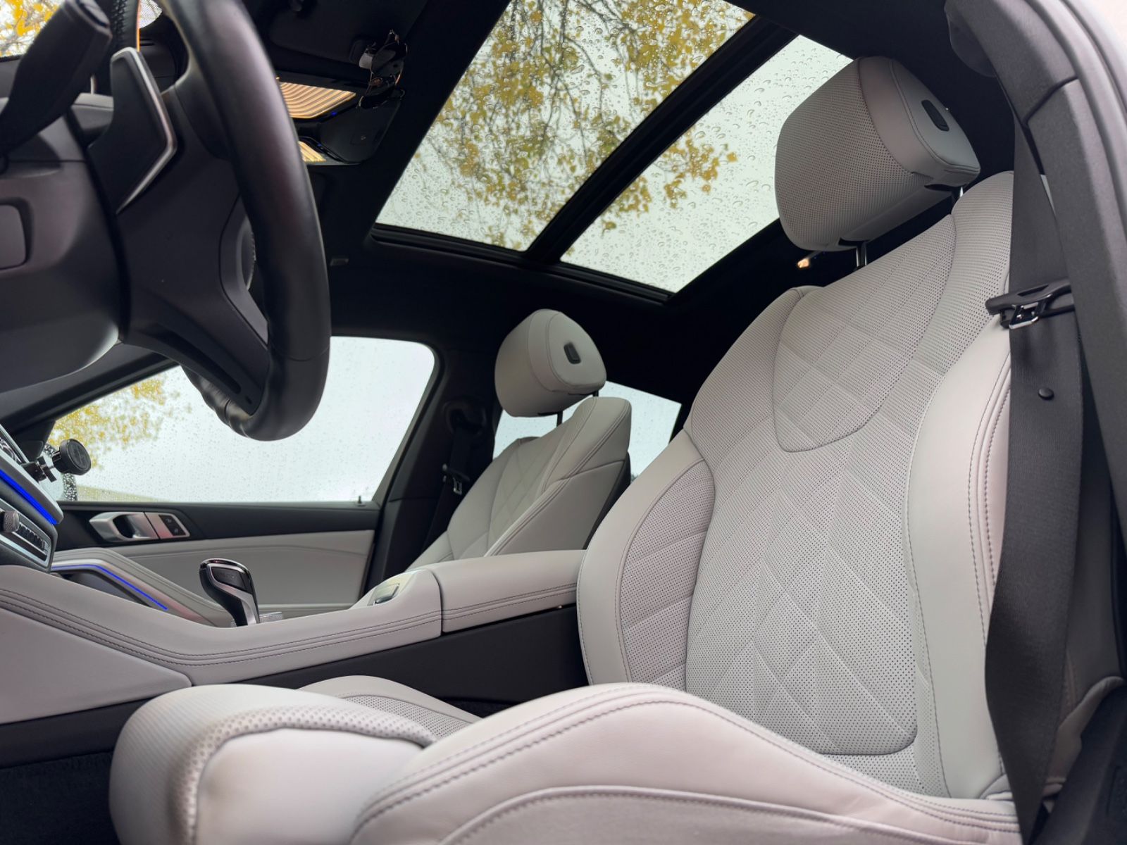 Fahrzeugabbildung BMW X6 xDrive 30d*M-PAKET*PANO*H&K*MEMORY*