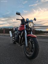 Suzuki GSX 750 Inazuma  - SUZUKI GSX 750 INAZUMA